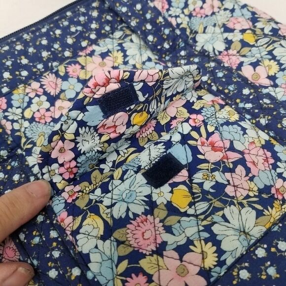 Misty Harbor Original Blue Pink Floral Quilted Bag - Picture 4 of 14
